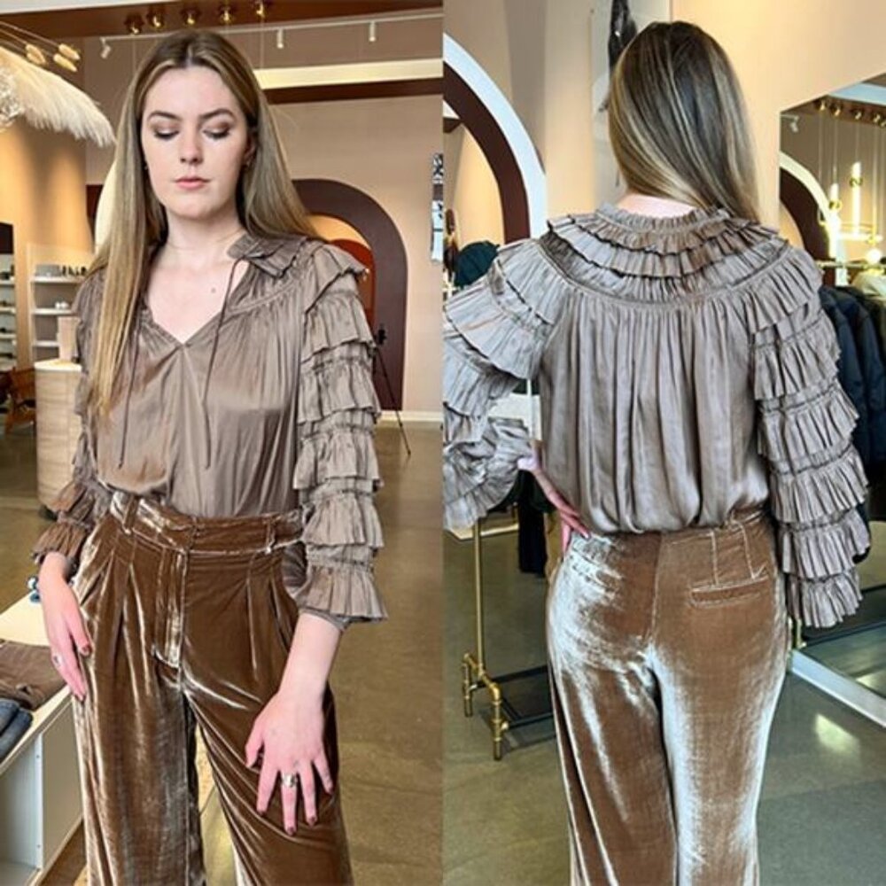 NEW Ulla Johnson Lucy Tiered Long Sleeves Ruffled Neck Blouse Mica Brown Size: 4